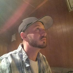 Meet your Posher, Chuck